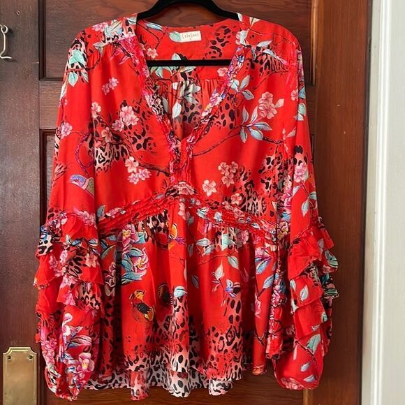 LULA SOUL RED FLORAL BLOUSE - Picture 1 of 11